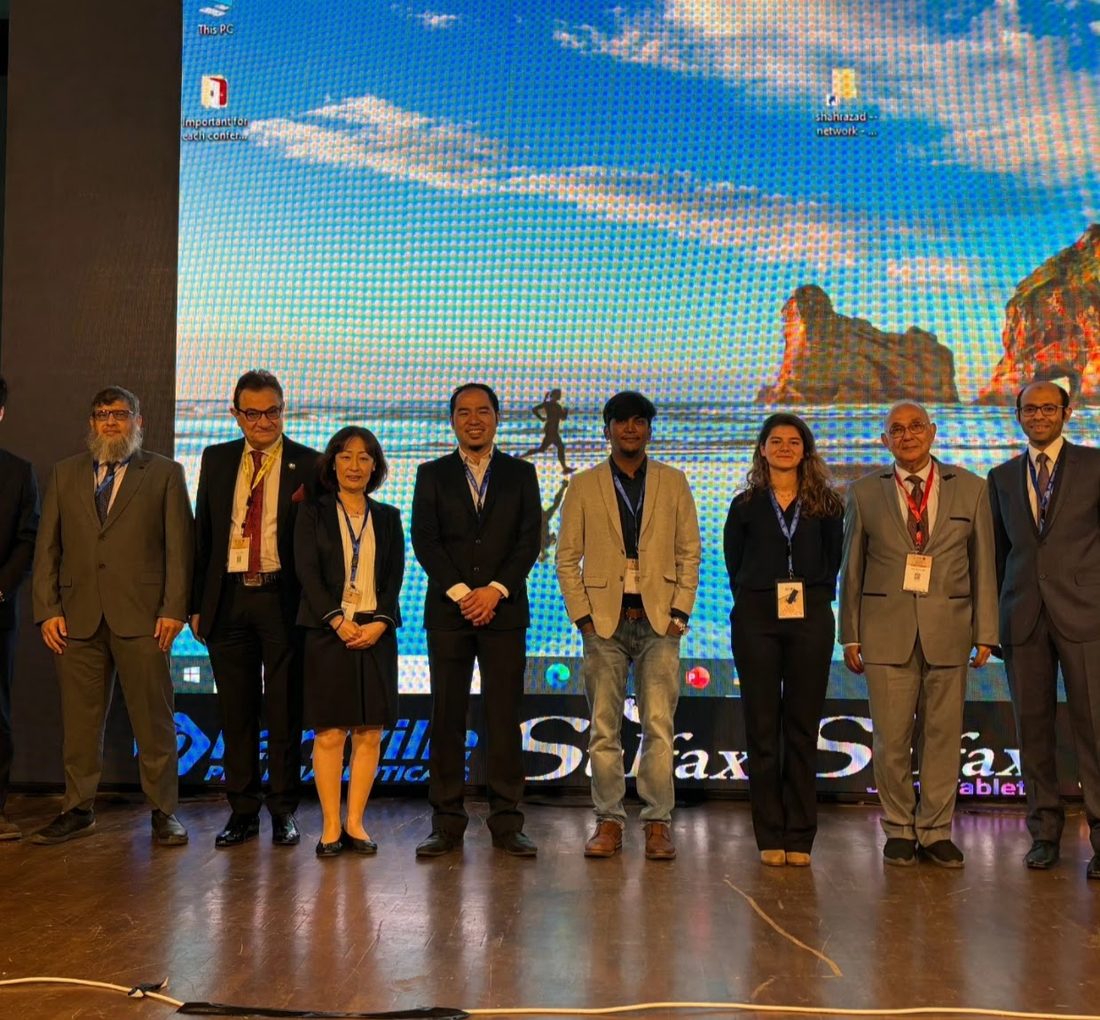 International orthopaedic conference panel discussion with fellow surgeons